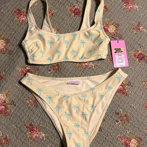 Stoney Clover/Target‎ bikini Swim Suit. NWT size 4-6  yellow w/ green palm trees